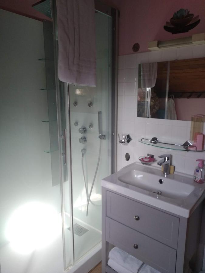La Longere Des Gillettes Bed & Breakfast Bezenet Ngoại thất bức ảnh
